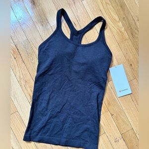 Lululemon Ebb to Street Tank Top Size 4 Black Racerback